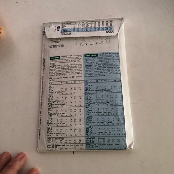 Butterick Classics 6598 sizes 12-14-16 Women's blouse pattern. - Picture 6 of 7